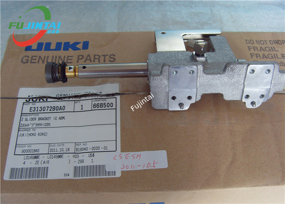 Oryginalny JUKI 2020 Z SLIDER UCHWYT IC ASM E31307290A0