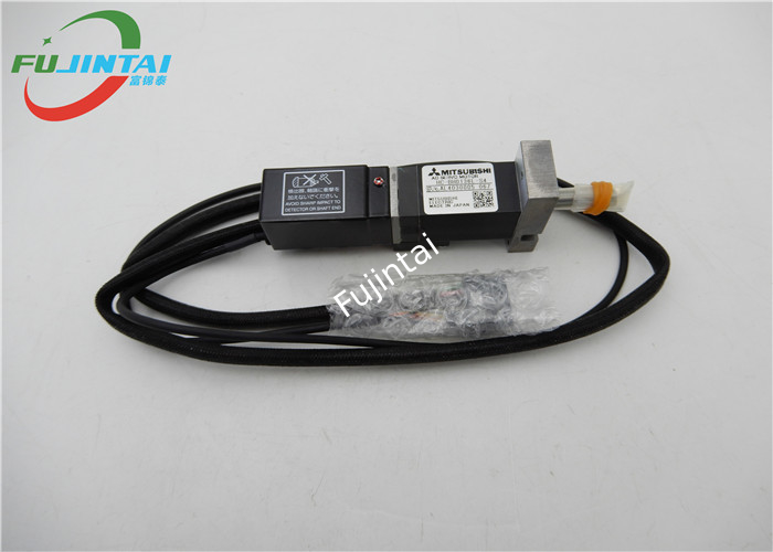 JUKI FX-1 FX-1R LT2 Części zamienne Juki Kabel silnika serwo ASM AC10W HC-BH0136L-S4 L815E8210A0