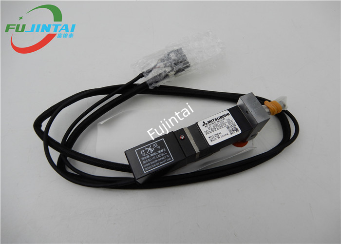 JUKI FX-1 FX-1R LT4 Części maszyn Juki Kabel silnika ASM AC10W HC-BH0136L-S4 L816E2210A0