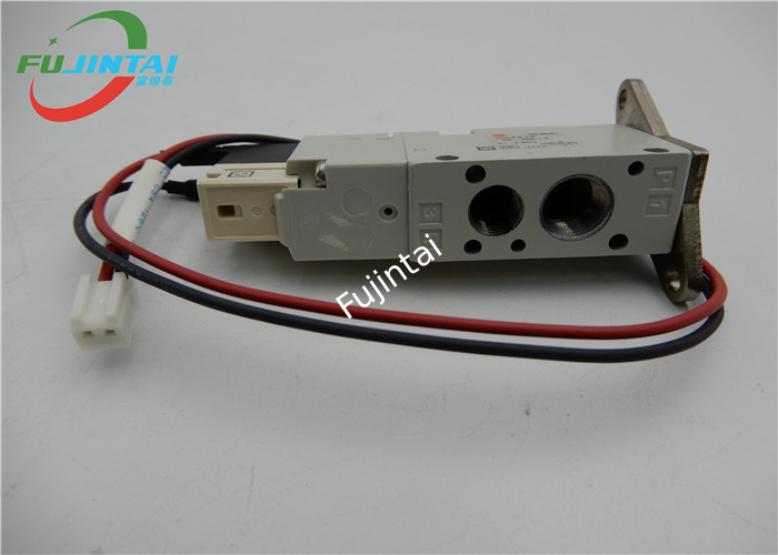 Oryginalny JUKI 750 760 GŁOWICA 1 PODCIŚNIENIE NA KABEL ASM E93147250A0 VQZ212-5G-M5-F